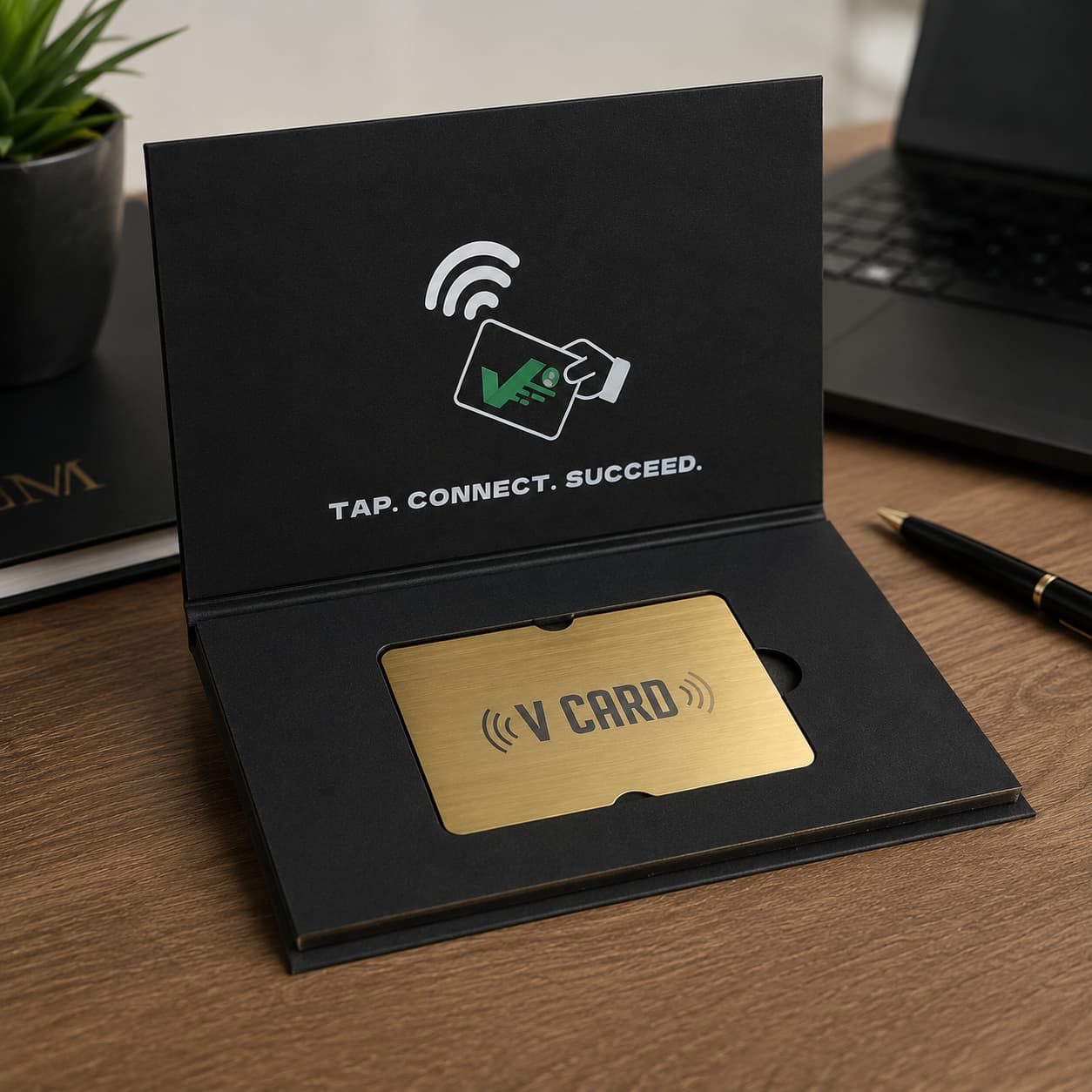 Хибридна визитка - 3 цвята NFC с гравиране